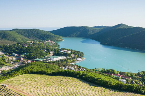 Абрау-Дюрсо