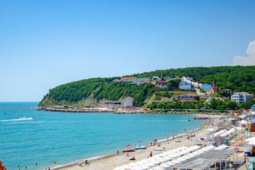 Новомихайловский