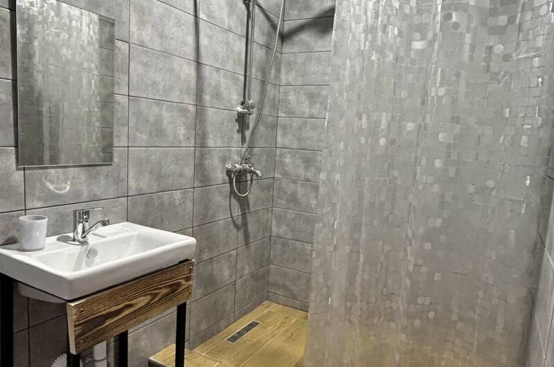 3-х комнатные апартаменты с кухней (5 осн. мест)