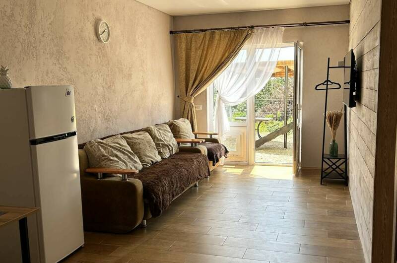 3-х комнатные апартаменты с кухней (5 осн. мест)