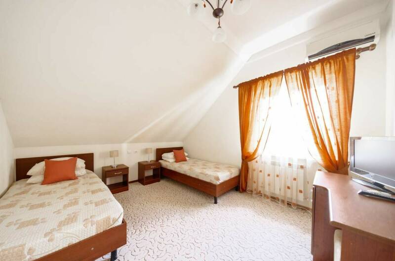 О4 Полулюкс 3-х комнатный