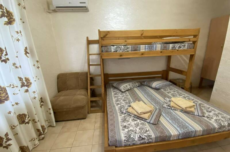 Номер первой категории, вид на море (до 3 человек)