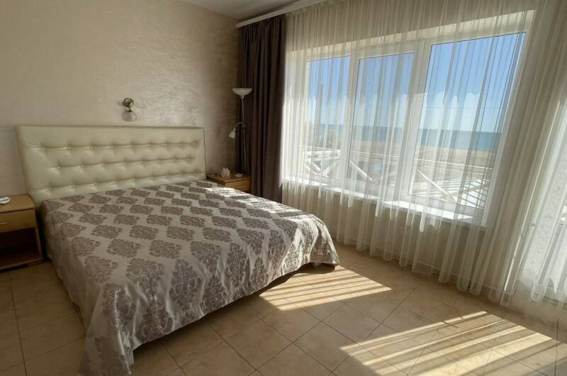 Номер I категории (двухкомнатный до 6 чел.)