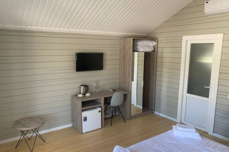 Коттедж «Стандарт» с двуспальной кроватью