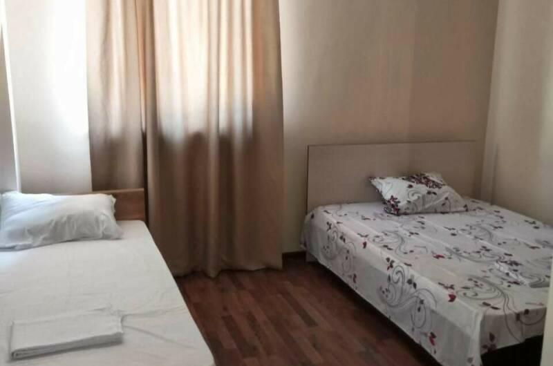 2-х местный с двумя двухместными кроватями