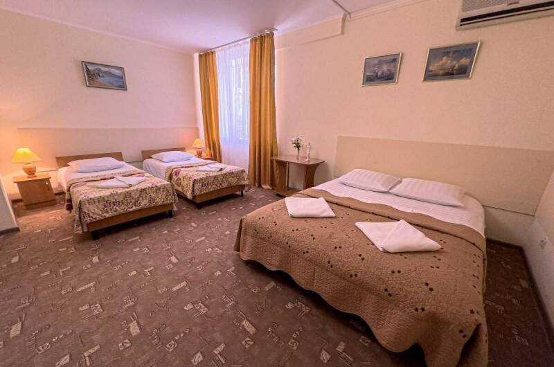 Гостевая комната 4-х местная (Quadruple)