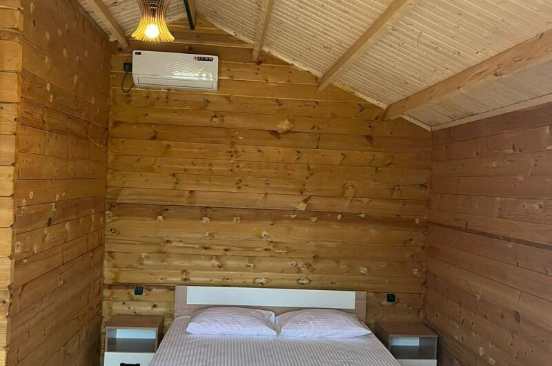 Двухместный домик