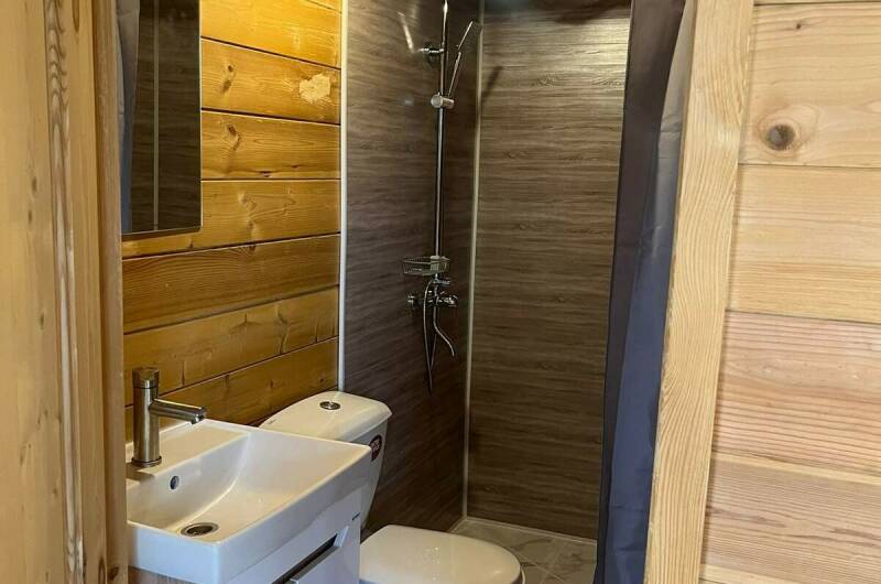 Двухместный домик