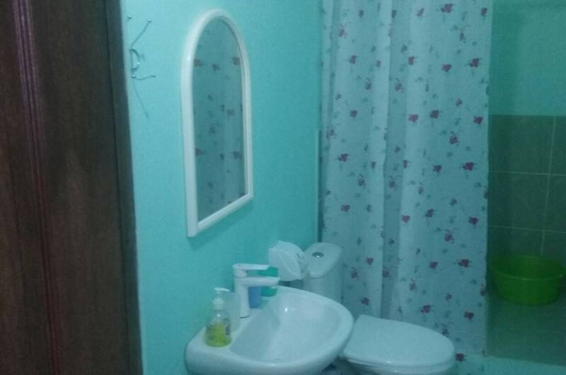 № 1 Номер на 4−2 человека