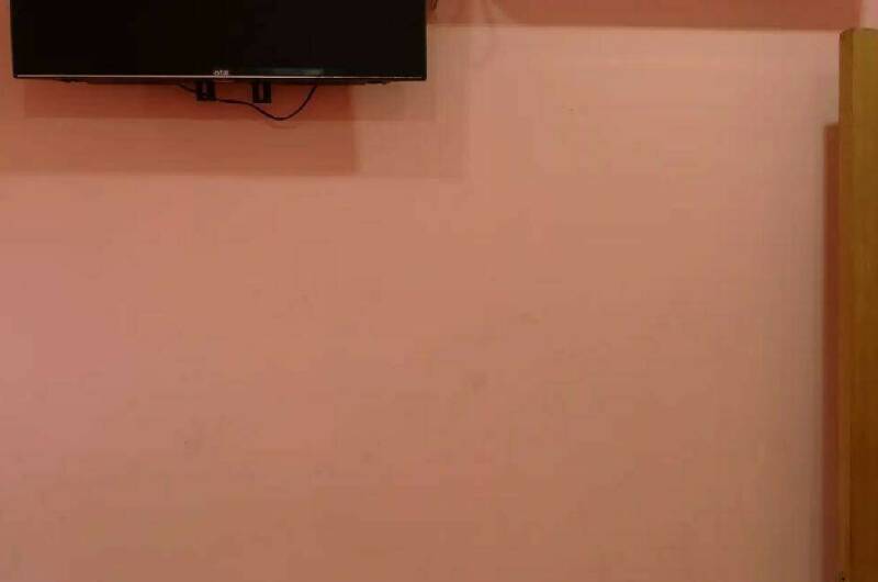 Комната «Люкс» на 2−3 человека