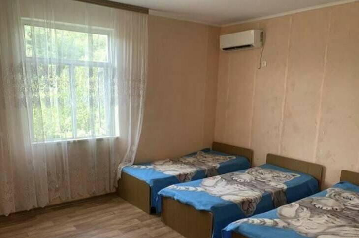 Четырёхместный номер «Эконом»