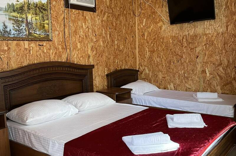 Пятиместный домик