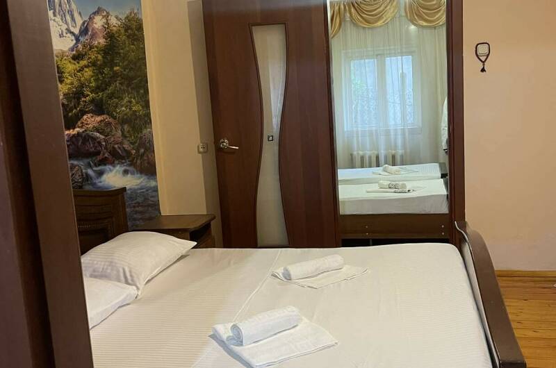 Шестиместный домик с кухней