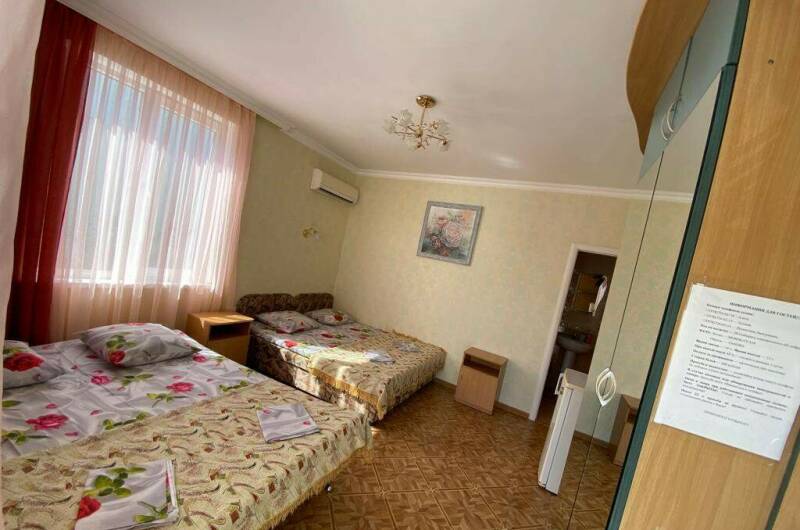 4-х местный номер с видом на Генуэзскую крепость