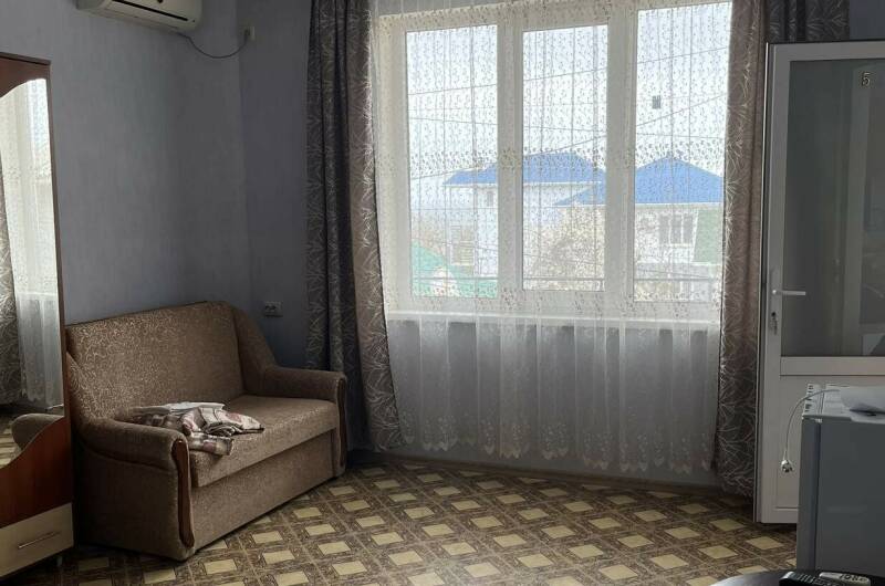 4 местный номер на 2 этаже