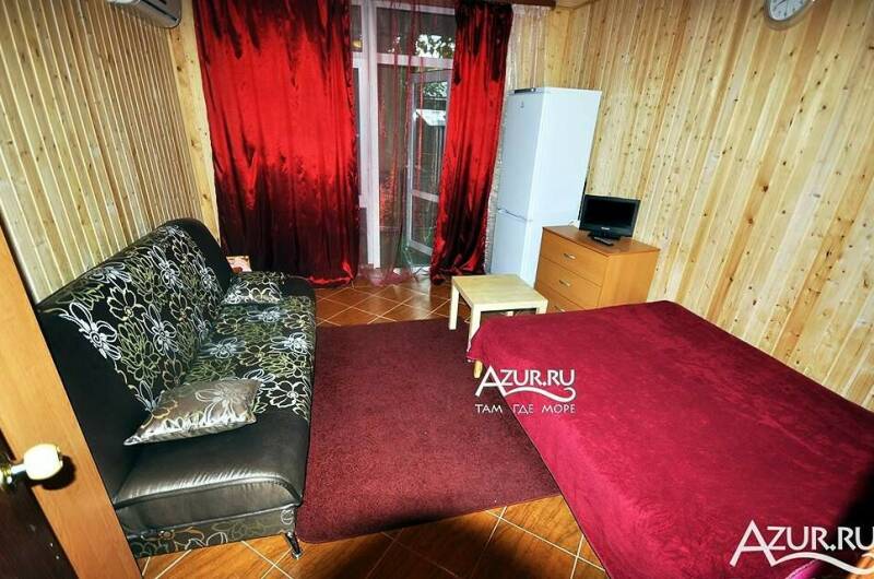 4-х местная комната с балконом