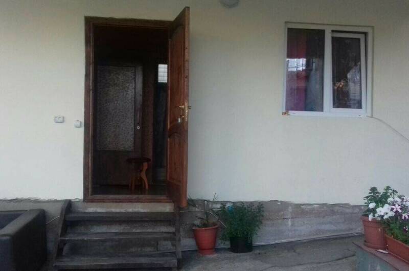 Домик двухкомнатный