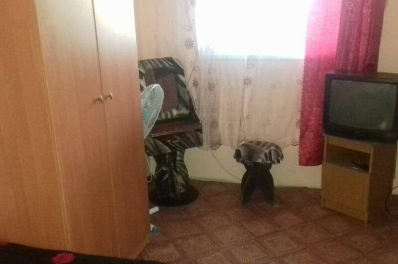 Домик двухкомнатный