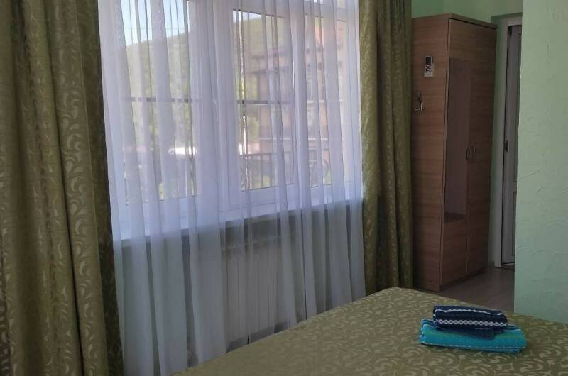 2-местный «Комфорт с панорамным окном» 2 этаж