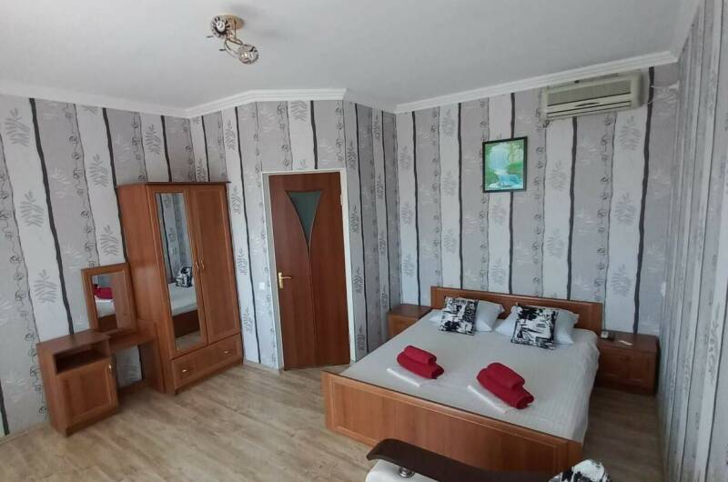 Номер «Комфорт» на 2−4 чел