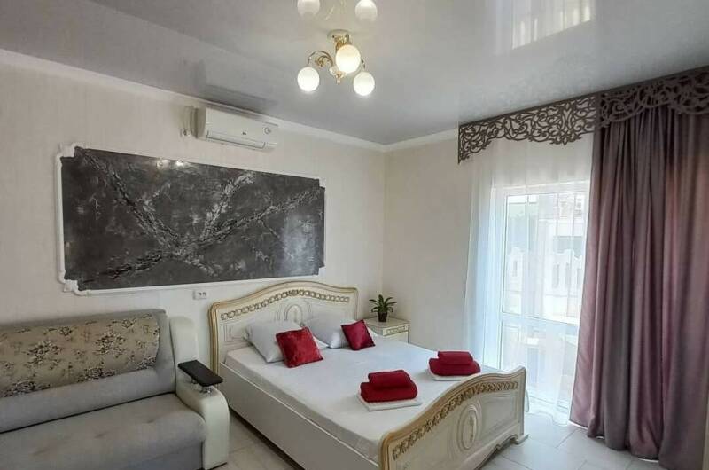 Номер «Комфорт» на первом этаже на 2−4 чел