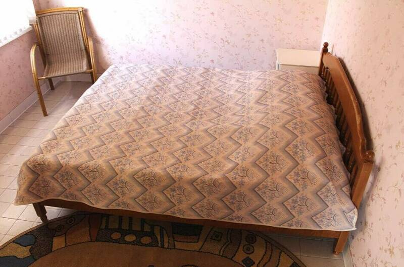 Комната 3 с кухней и балконом