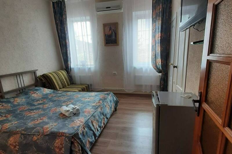 Трехместная «Студия»