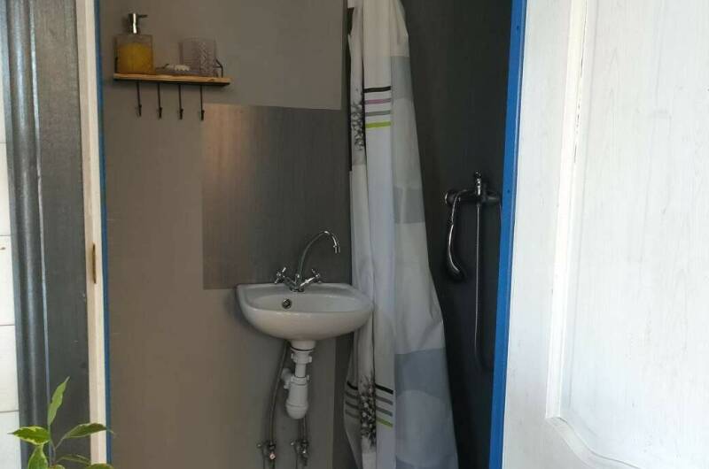 Дом 40 м² на участке 10 соток