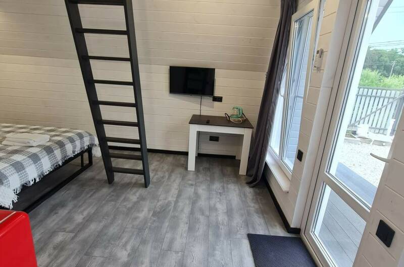 Коттедж № 1