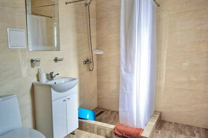 3-местный с балконом