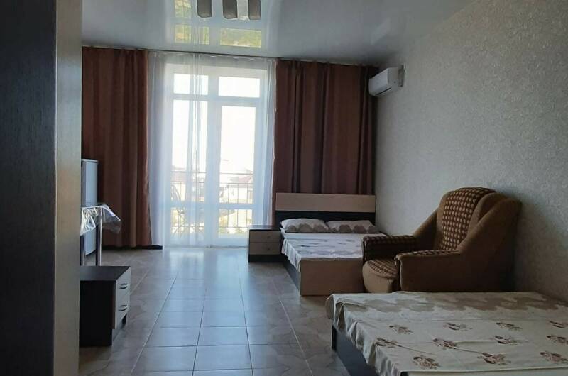 Пятиместная «Студия» с кухней