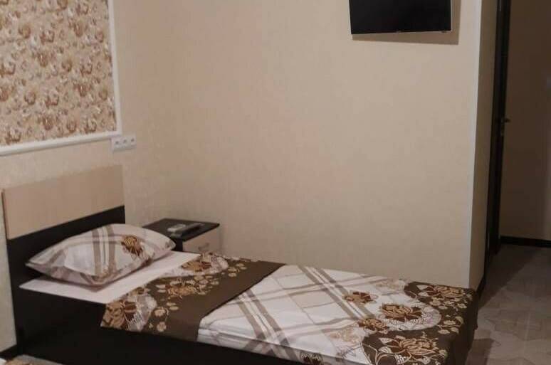 Трёхместный «стандарт» с большим балконом