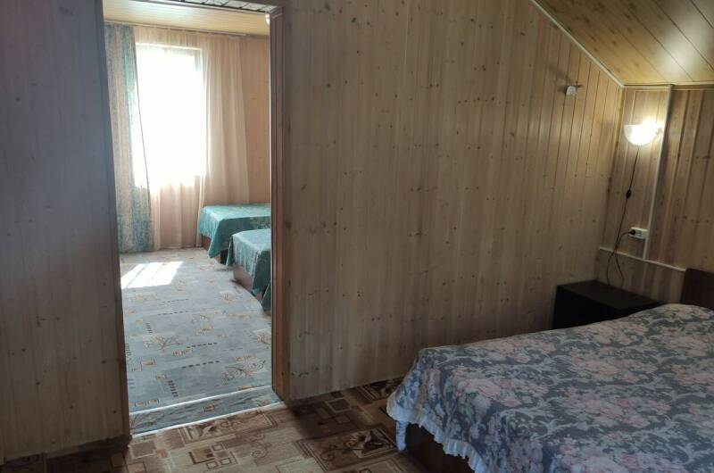 Двухкомнатный шестиместный «Люкс»