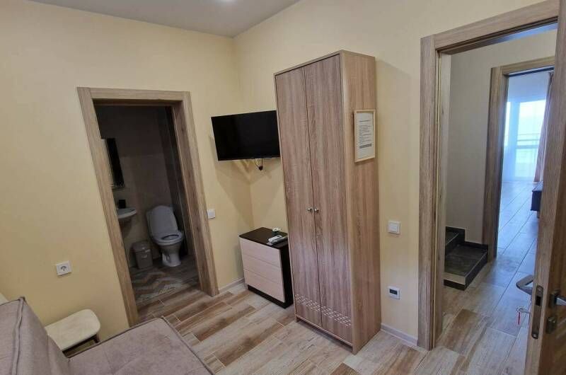 2-х комнатный номер (№ 2) вид на горы