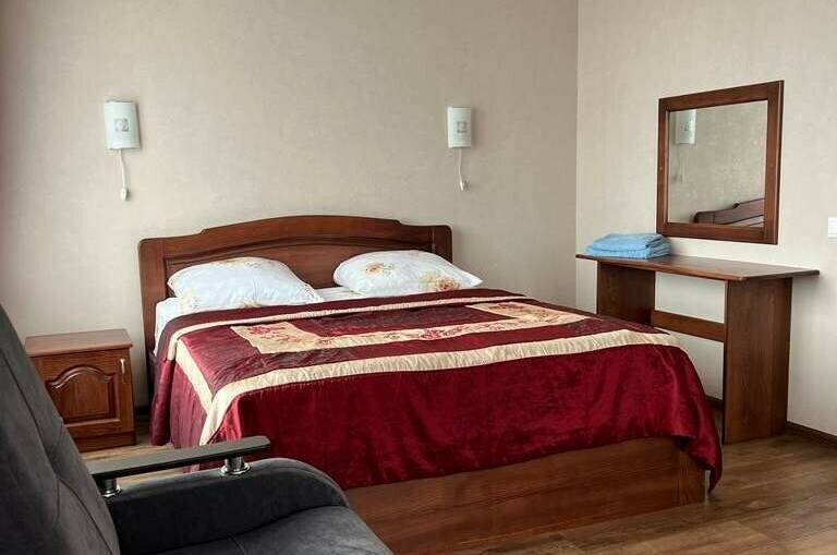 Пятиместный люкс с двумя балконами и видом на море