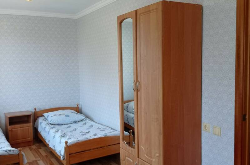 № 1 Двухкомнатный 6-тиместный номер