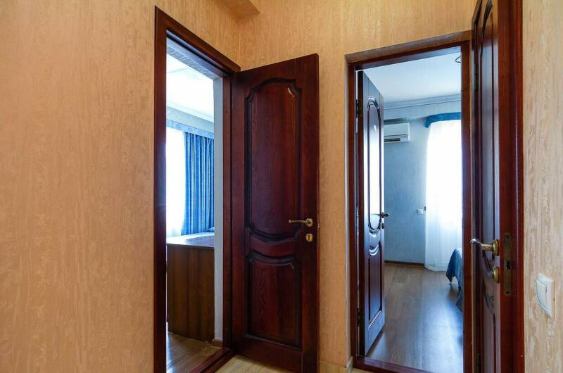 Двухкомнатный пятиместный люкс с балконом