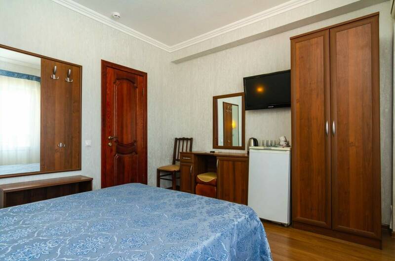 Двухкомнатный пятиместный люкс с балконом