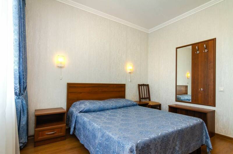 Двухкомнатный пятиместный люкс с балконом