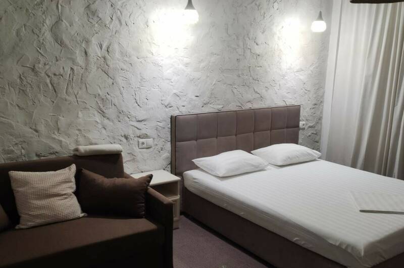 4-х местный номер на втором этаже с видом на море