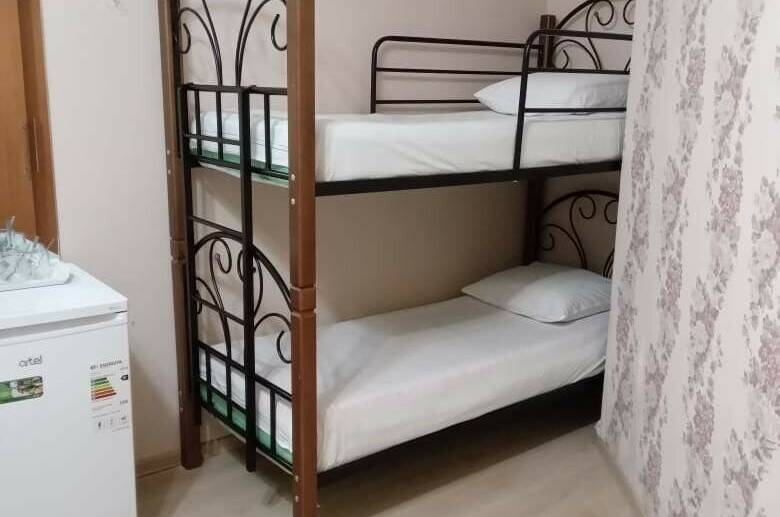 Четырёхместный номер с балконом