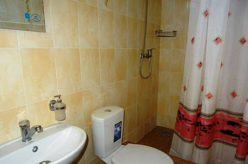 3-х местный с удобствами в номере с балконом