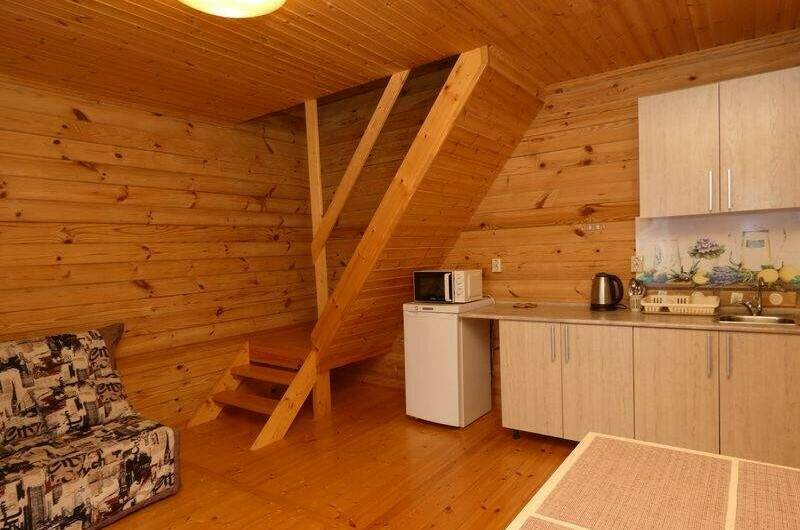 «Средний дом»