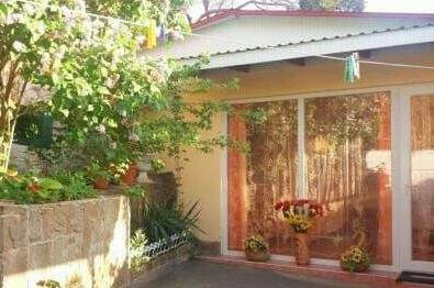 Номер «Стандарт» с отдельным входом и двором