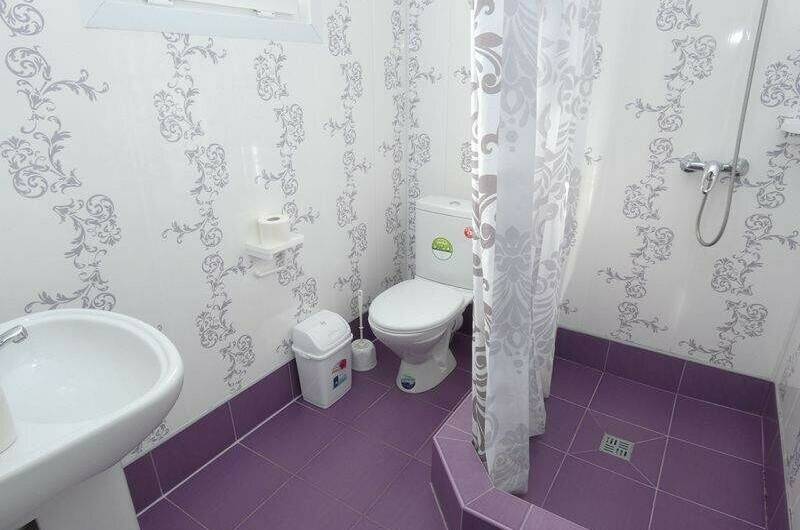 «Средний дом»