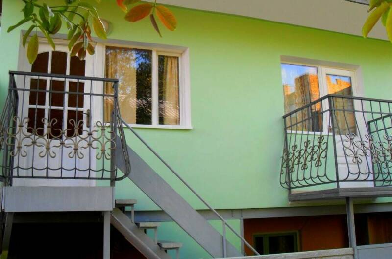 «Стандарт» 2-х местный (левый 2-й этаж)