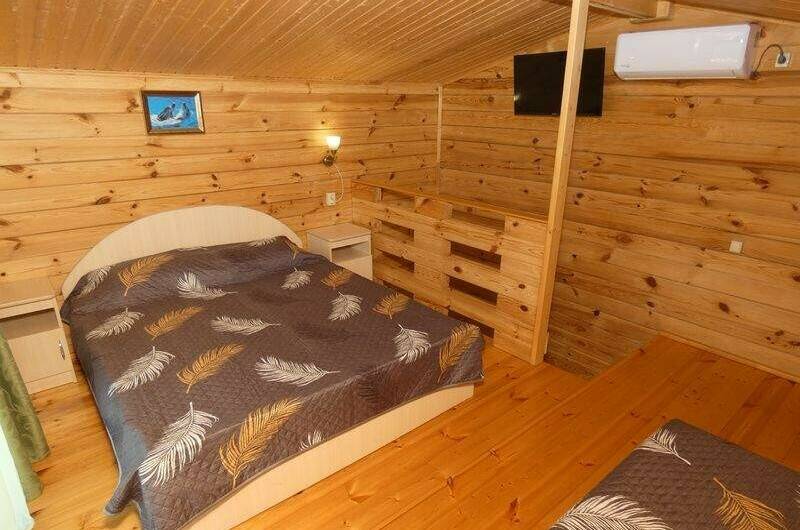 «Средний дом»