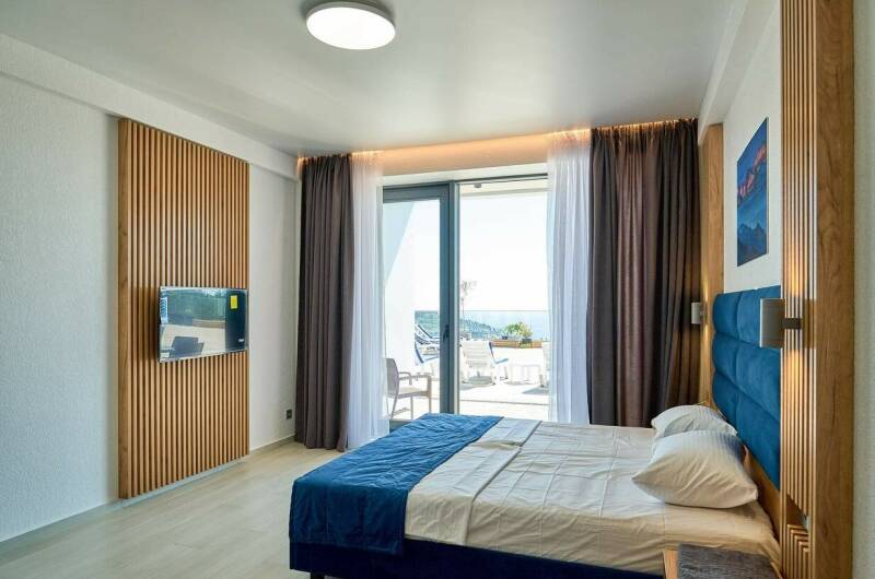 Апартамент-студия с прямым видом на море 103