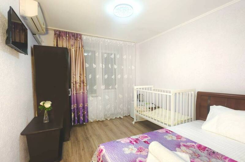 Мать и дитя