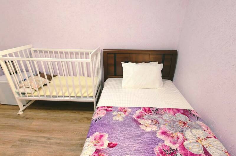 Мать и дитя